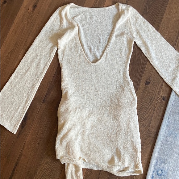 MESHKI LIANA long sleeve knit mini dress NWOT - Picture 5 of 9